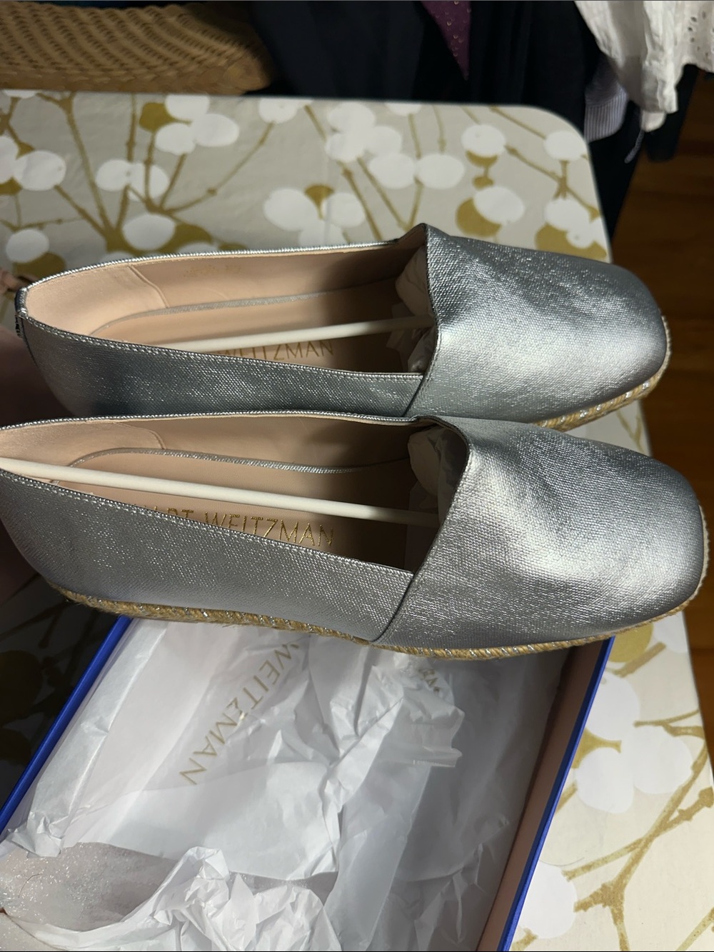 Stuart Weitzman Silver Leather Women’s Slip-On Flats, NIB, 11/41.5